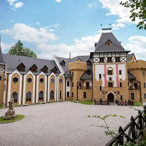 Hotel Zamek Luzec & Wellness, Karlovy Vary