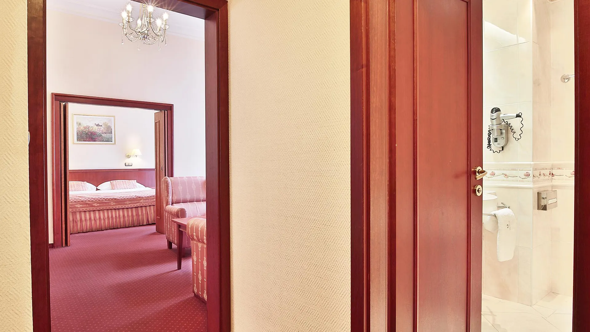 Olympia Wellness Hotel Karlovy Vary