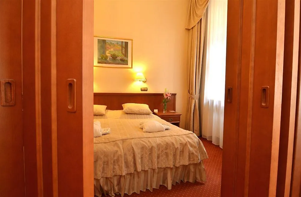 Olympia Wellness Hotel Karlovy Vary