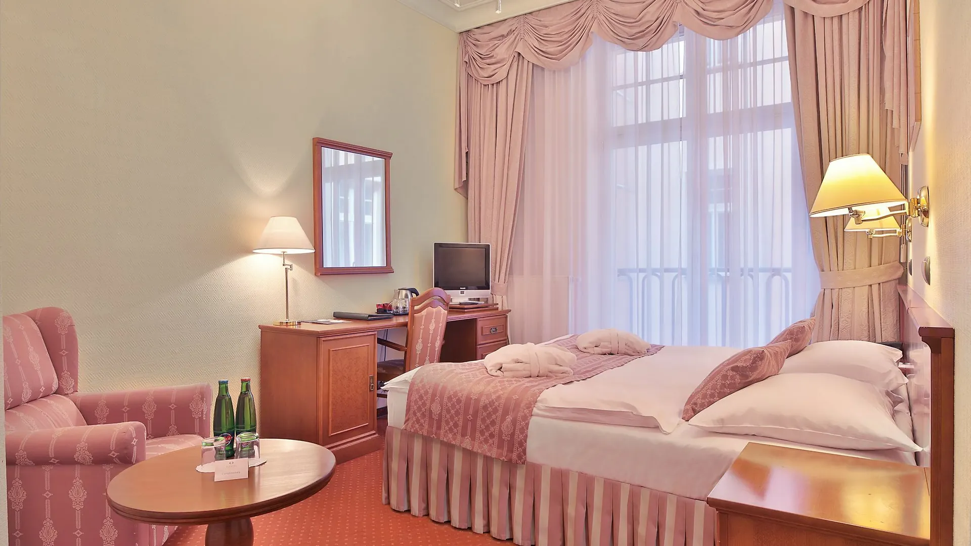 Olympia Wellness Hotel Karlovy Vary